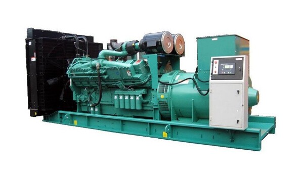 梁山全新常柴200kw大型柴油发电机组